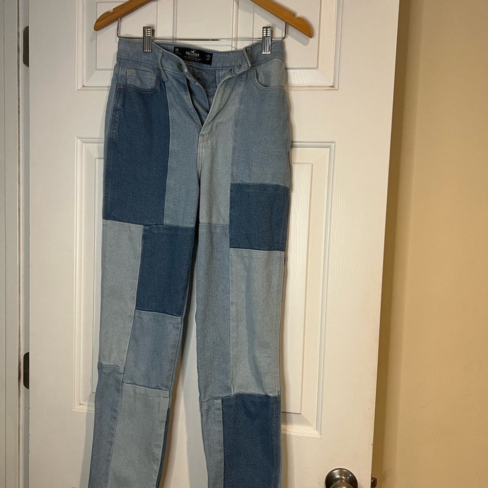 Hollister Ultra High Rise Mom Jean Vintage Stretch Patchwork Denim Jeans